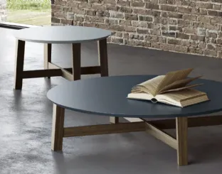 Tavolino rotondo in legno con top in MDF Evan di Doimo Salotti