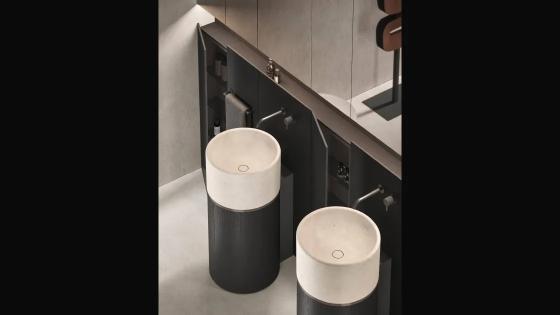 Lavabo Verticale in Rovere Carbone e Marmo Roma 23 04 di Milldue