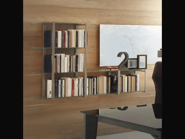 Libreria sospesa Icon 05 in metallo e vetro di Ponti Terenghi