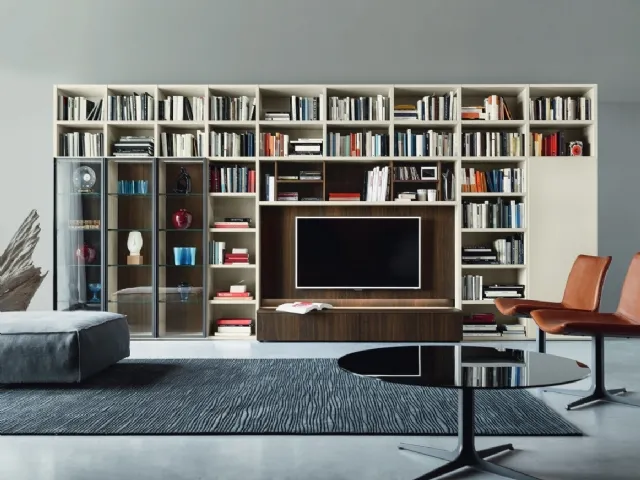 Libreria con vano porta TV Modo M6C63 in Rovere termotrattato e laccato opaco di Sangiacomo