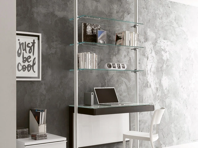 Libreria Pienza in metallo e vetro con piano scrivania di Ponti Terenghi