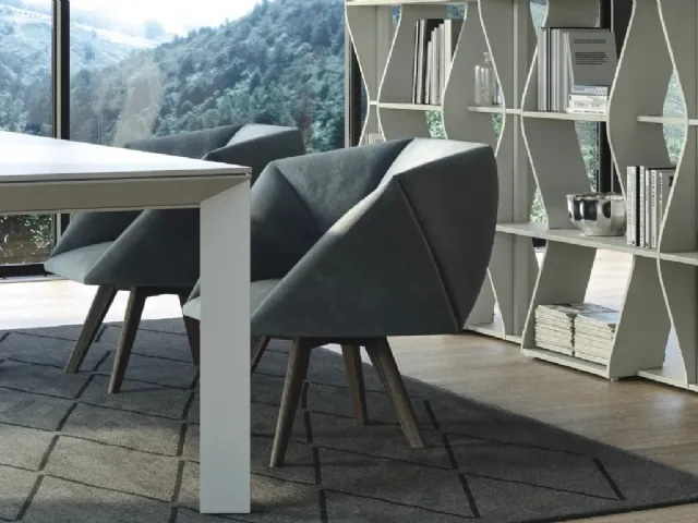 Poltroncina di design in tessuto Jessica di Doimo Salotti