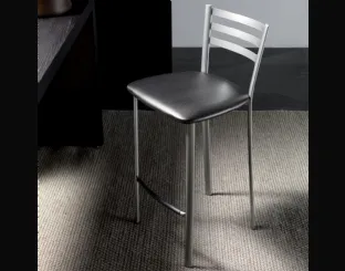 Sgabello Jody Stool 65 in metallo satinato con seduta in ecopelle di La Seggiola