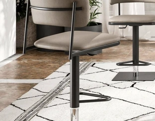 Sgabello Logan di Ozzio