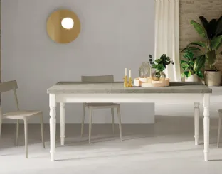 Tavolo Londra Allungabile con top in laminato e gambe in legno massello di Arredo3