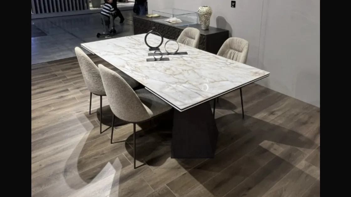 Tavolo allungabile in ceramica Axel di Ozzio