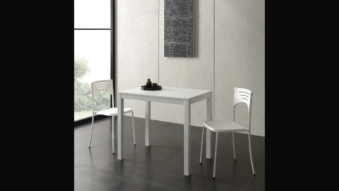 Tavolo allungabile Micro Table in nobilitato bianco con base in metallo verniciato di La Seggiola