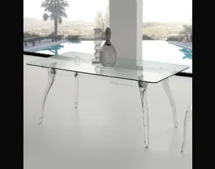 Tavolo di design Regina Table in vetro temperato trasparente con struttura in acrilico trasparente e gambe in policarbonato di La Seggiola