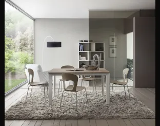 Tavolo Mario di La Primavera