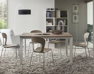 Tavolo allungabile con piano in laminato Mario di La Primavera
