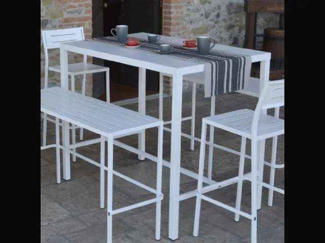 Tavolo Out Metal Tavolo Snack in acciaio zincato e verniciato di La Seggiola