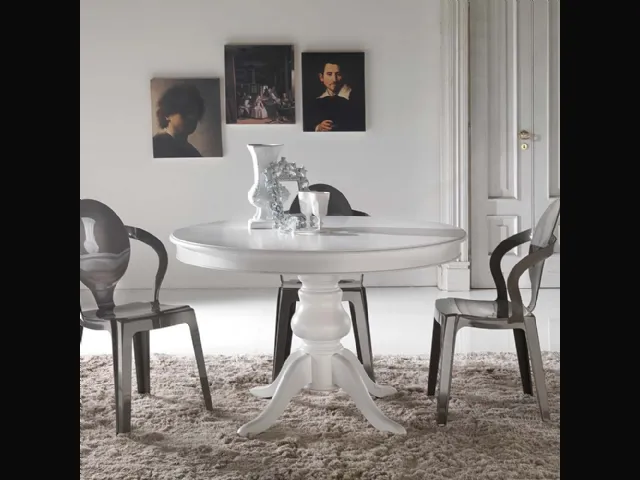 Tavolo rotondo allungabile Re-Style impiallacciato tanganika in tinta con base in Faggio massello laccato bianco uniforme di La Seggiola