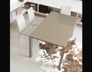 Tavolo allungabile in alluminio verniciato di Ponti Terenghi modello Giordano