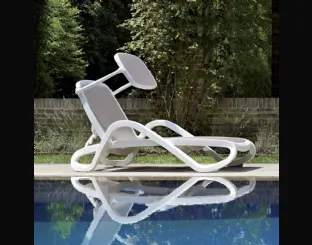 Lettino Alba Bed in tessuto sintetico traspirante con struttura in polipropilene Bed di La Seggiola