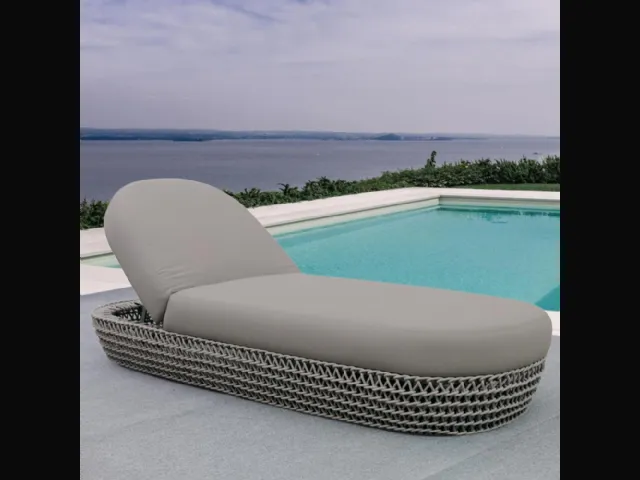 Lettino Couch in tessuto con struttura in alluminio rivestito con corda intrecciata di La Seggiola