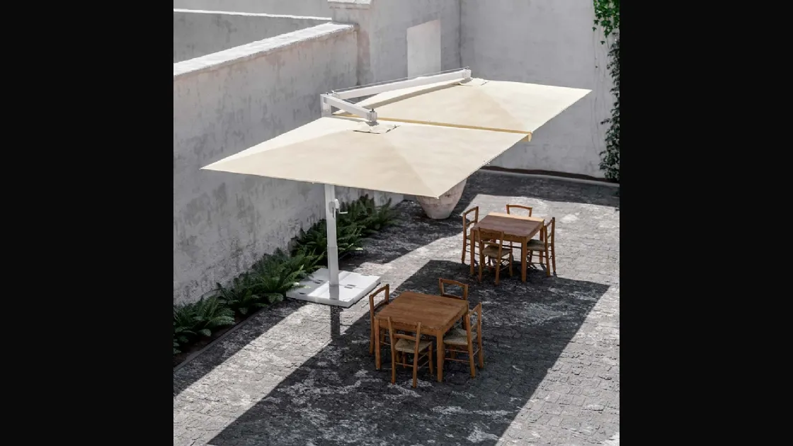 Ombrellone FLN-V in alluminio verniciato di La Seggiola