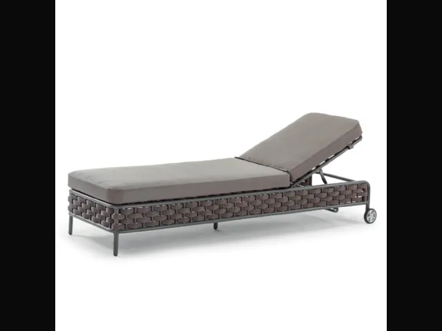 Lettino Nice Bed in tessuto con struttura in alluminio rivestita con corda in poliestere di La Seggiola
