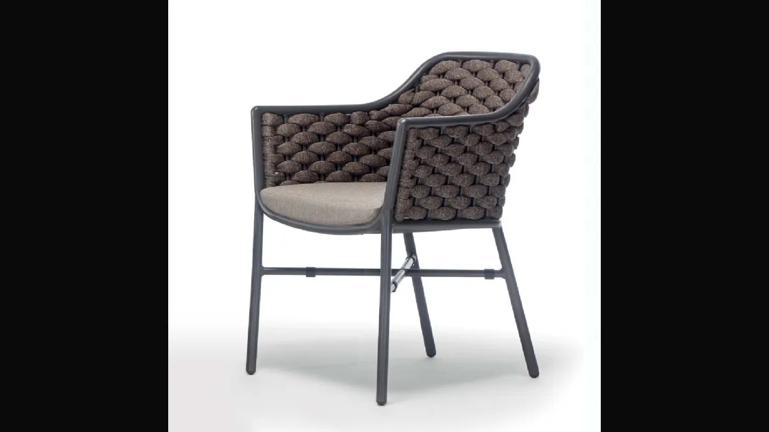 Poltroncina Nice P con struttura in alluminio e corda poliestere con gomma interna di La Seggiola