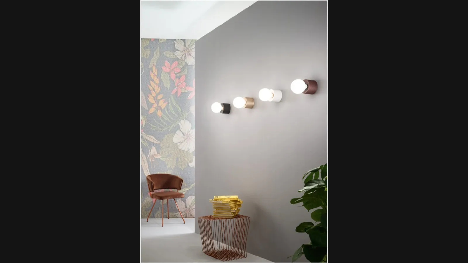 Lampada da parete in diversi colori Bow di Ondaluce