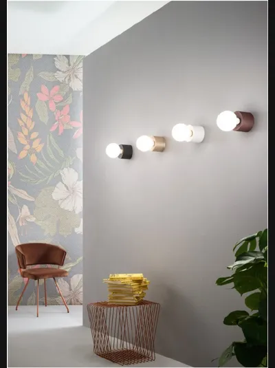 Lampada da parete in diversi colori Bow di Ondaluce