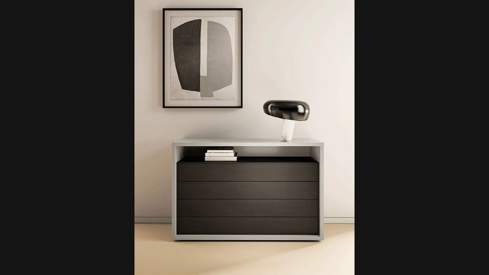 Comò lineare in legno racchiuso da una cornice in laccato opaco Slim Frame di Dall'Agnese