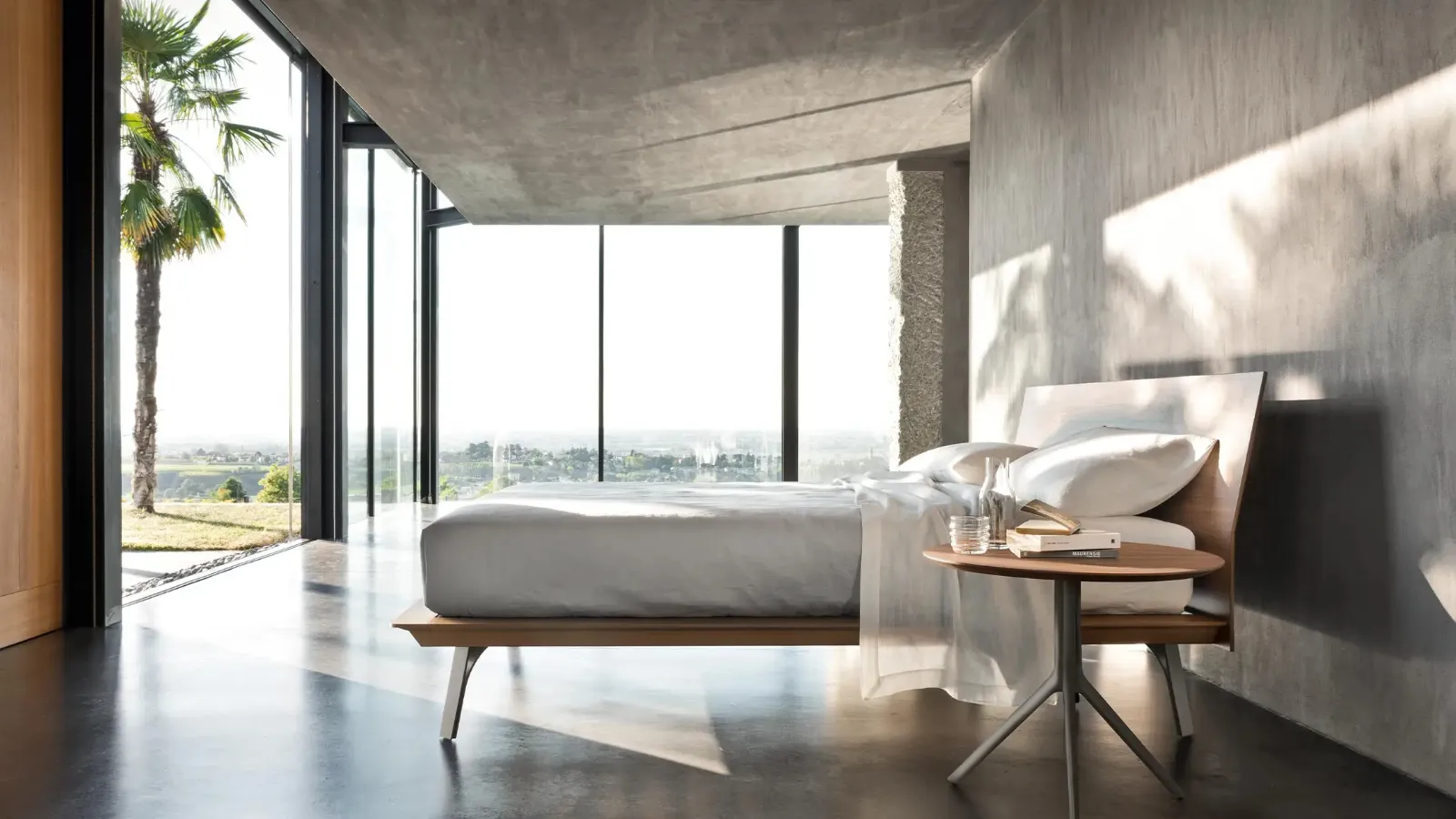 Letto con testiera Folio di Sangiacomo