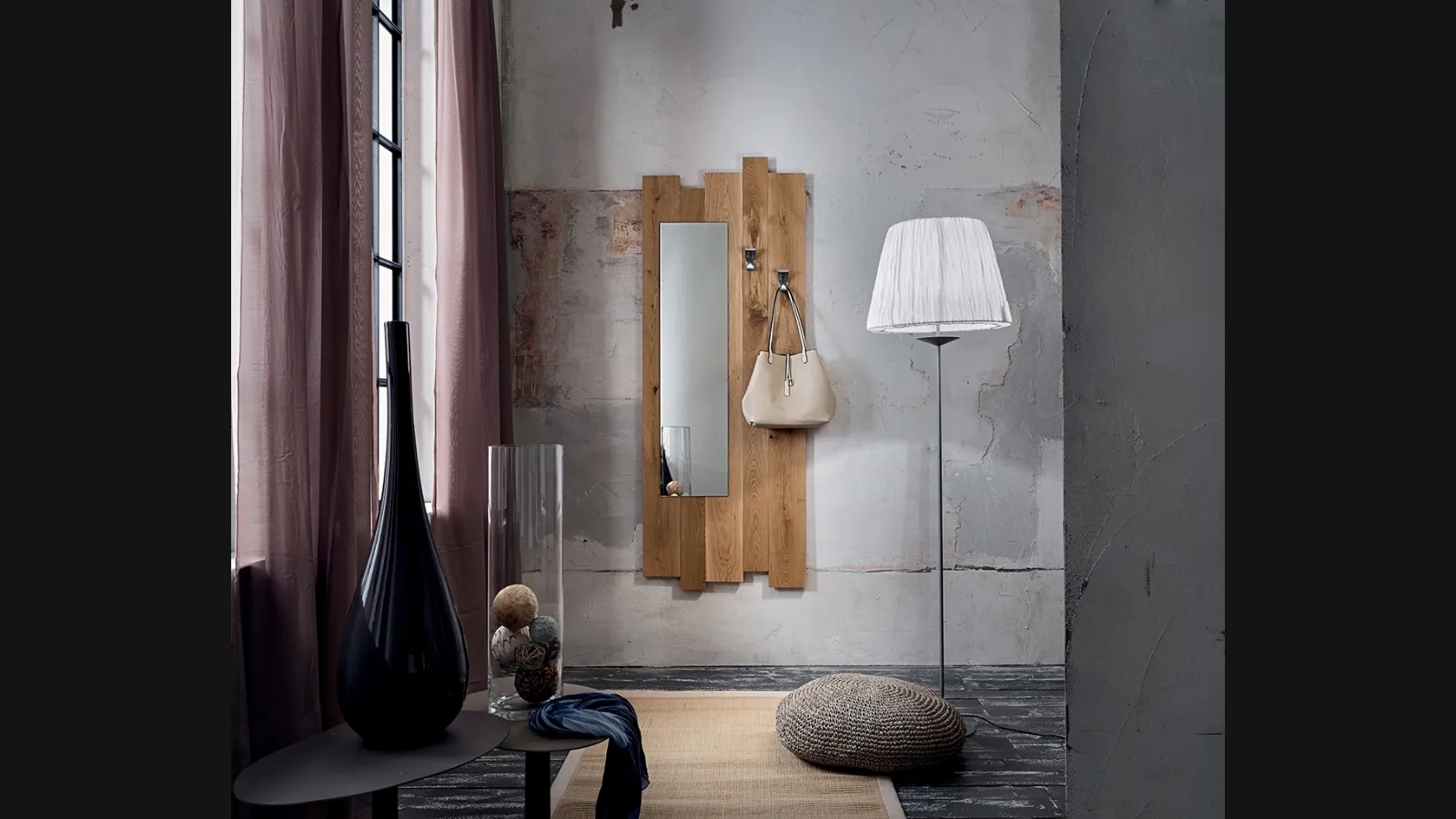 Mobile ingresso in legno di Rovere massello con specchio e appendiabiti Zoe di La Primavera