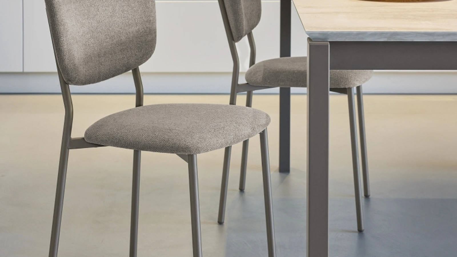 Sedia Celine S144 di Friulsedie