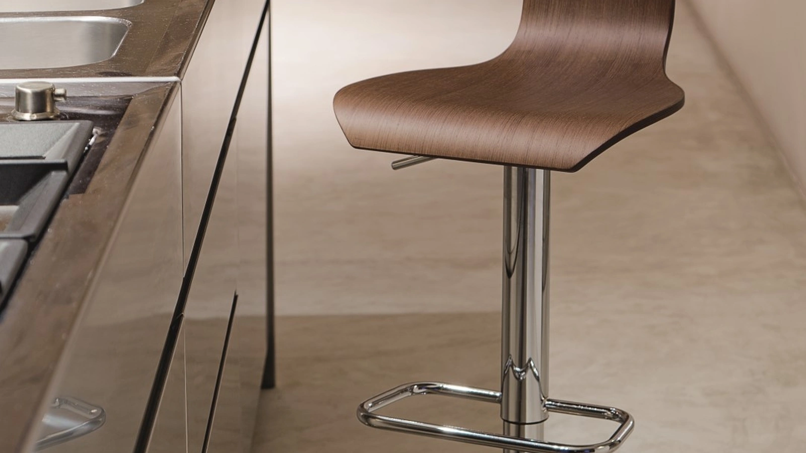 Sgabello Ego SG405gas di Friulsedie