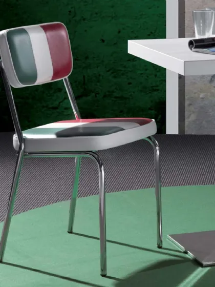 Sedia Hollywood-Sprint in ecopelle imbottita Italian Flag con base in metallo cromato di La Seggiola