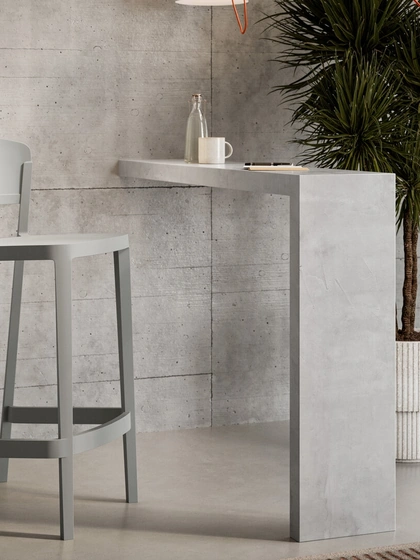 Sgabello Iris in tecnopolimero di Arredo3