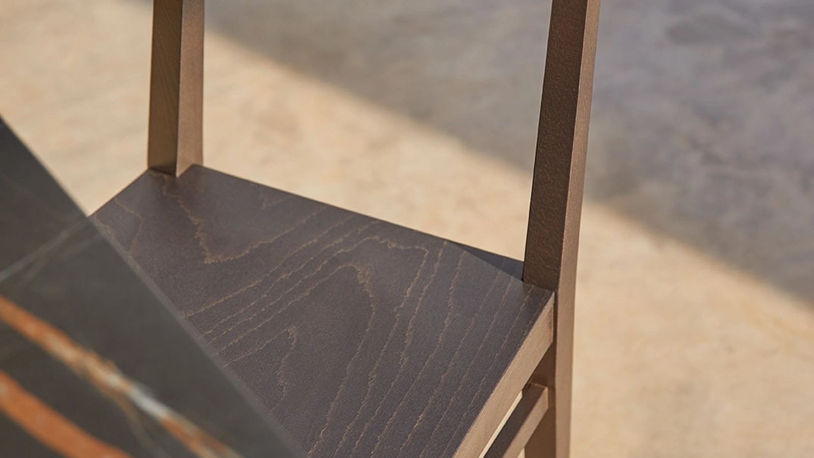 Sedia Nikka S354 in legno di Faggio di Friulsedie