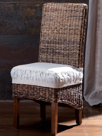 Sedia Resort Chair in legno rivestita con un intreccio di Banano naturale di La Seggiola