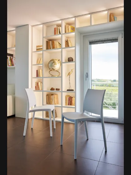 Sedia Zen S388 in polipropilene di Friulsedie