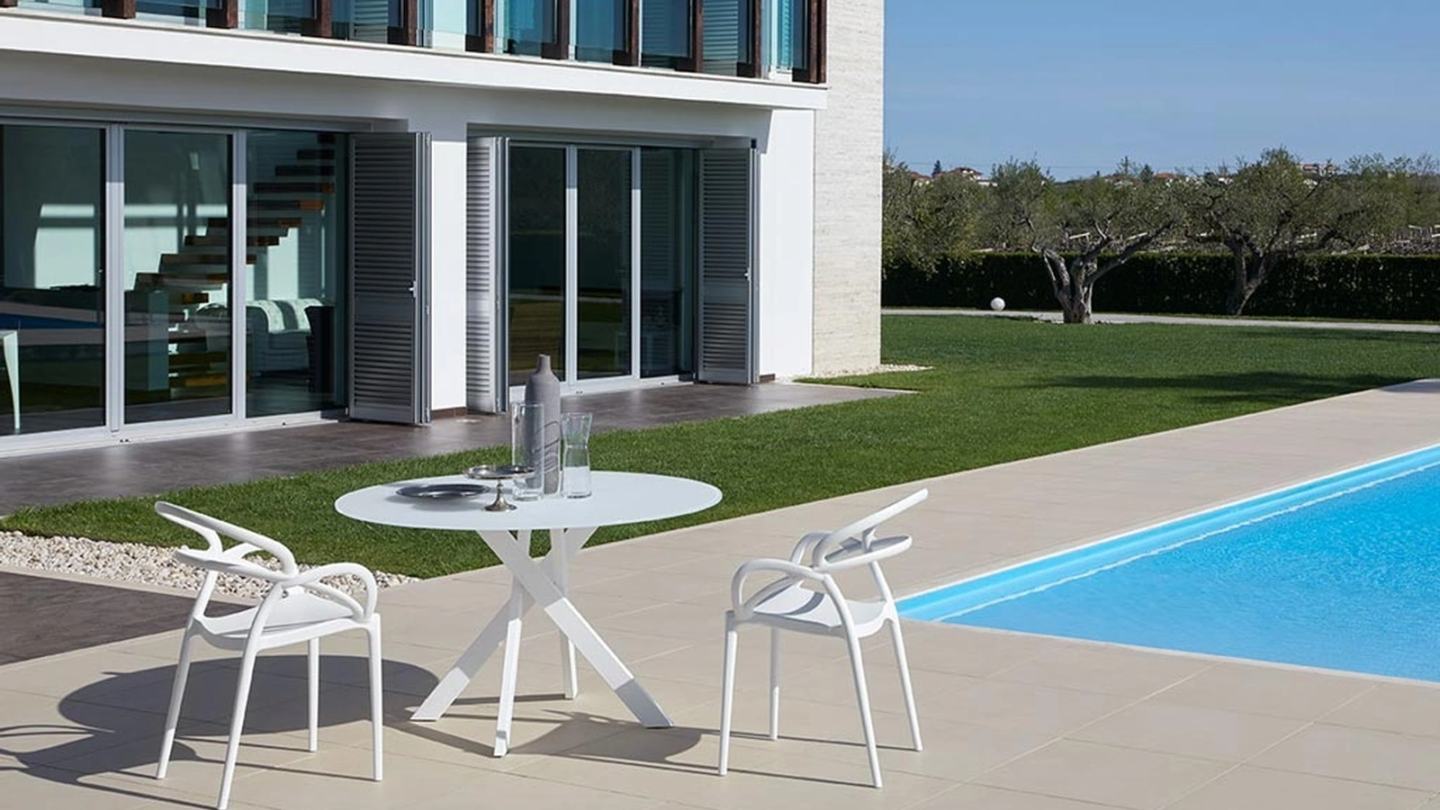 Tavolo in vetro Giotto T25 con top in vetro di Friulsedie