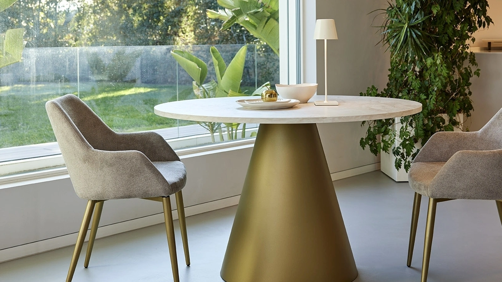 Tavolo rotondo Globe T26 di Friulsedie