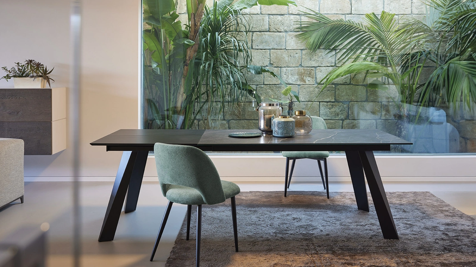 Tavolo allungabile Levante T54 con top in ceramica di Friulsedie