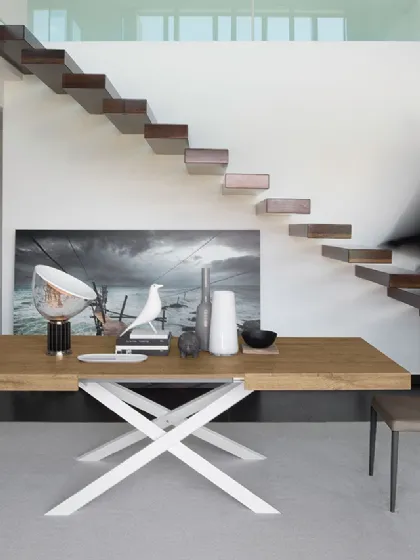 Tavolo allungabile con top in legno e base in metallo Modus T63 di Friulsedie