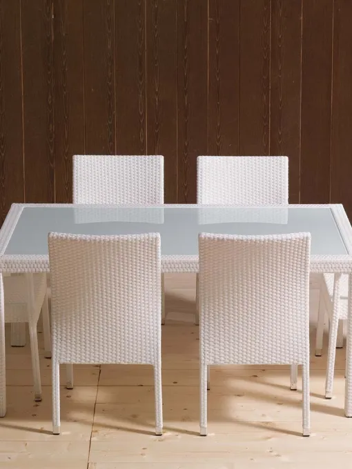 Wicker Table